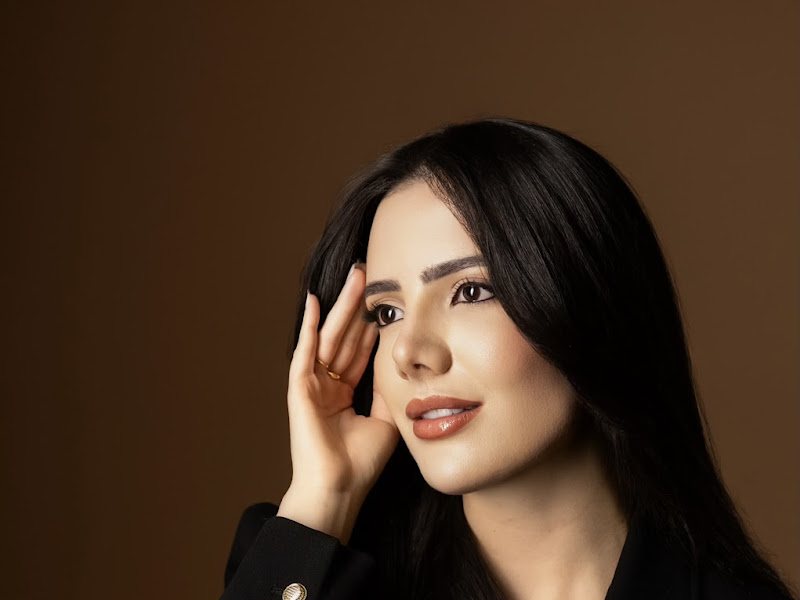 Foto de Dra. Ellen Baleeiro-Harmonização Facial| Rinomodelação | Botox| Bioestimulador de Colágeno | Corporal - Salvador,Bahia