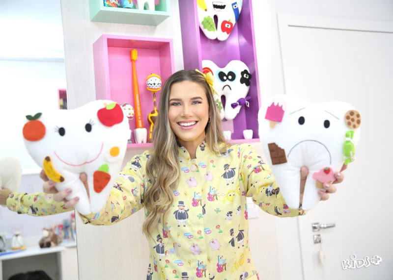 Foto 3 de Dra. Eloise Amado Lima - Odontopediatra