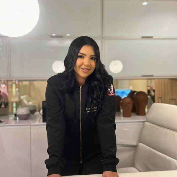 Foto 3 de Dra Emanoelle Macioli - Dentista