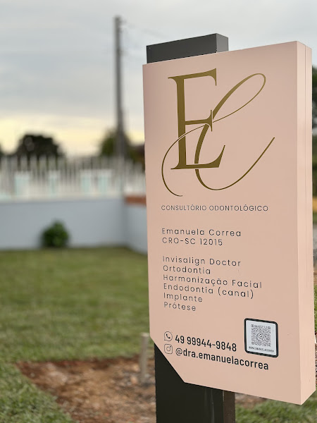 Foto 2 de Dra. Emanuela de Lima Correa Odontologia Especializada