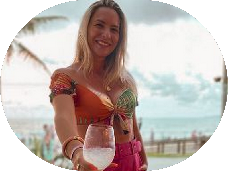 Foto 2 de Dra. Emanuelly Scottini - Dentista em Blumenau e Gaspar