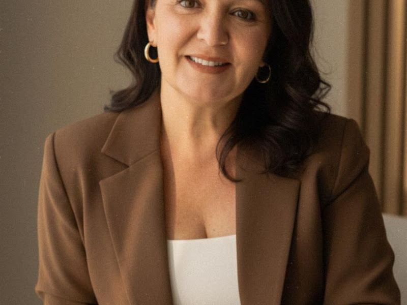 Foto 9 de Dra Emanuely Barros - Dentista Campo Grande MS