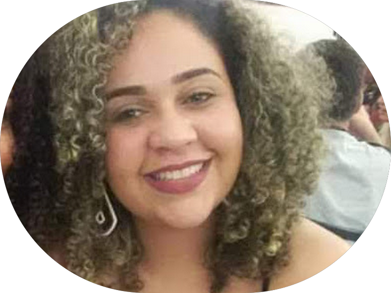 Foto 5 de Dra. Emanuely Gervasio - dentista em Ipatinga MG / Clareamento dental / Aparelho invisível / Laserterapia