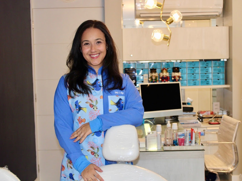 Foto 3 de Dra. Emily Feitosa Rêgo - Odontopediatria e Odontologia estética