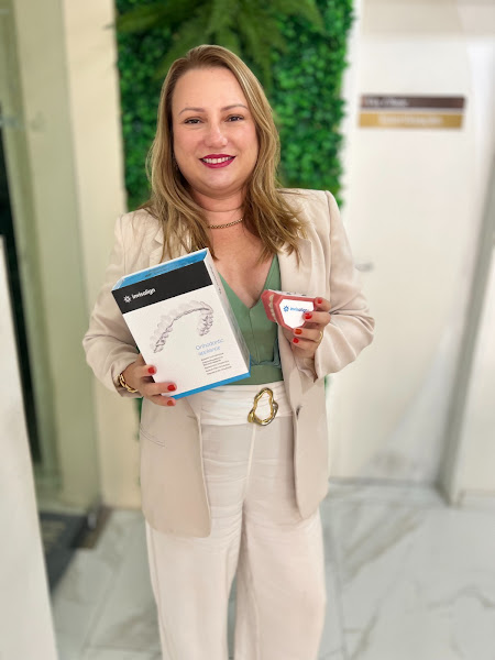 Foto 2 de Dra. Emirian Farias