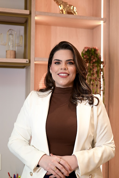 Foto 2 de Dra Evelyne Andrade / Estomatologista Em Recife