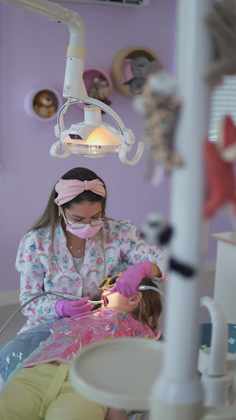 Foto 2 de Dra. Ewelin Silva Odontopediatra