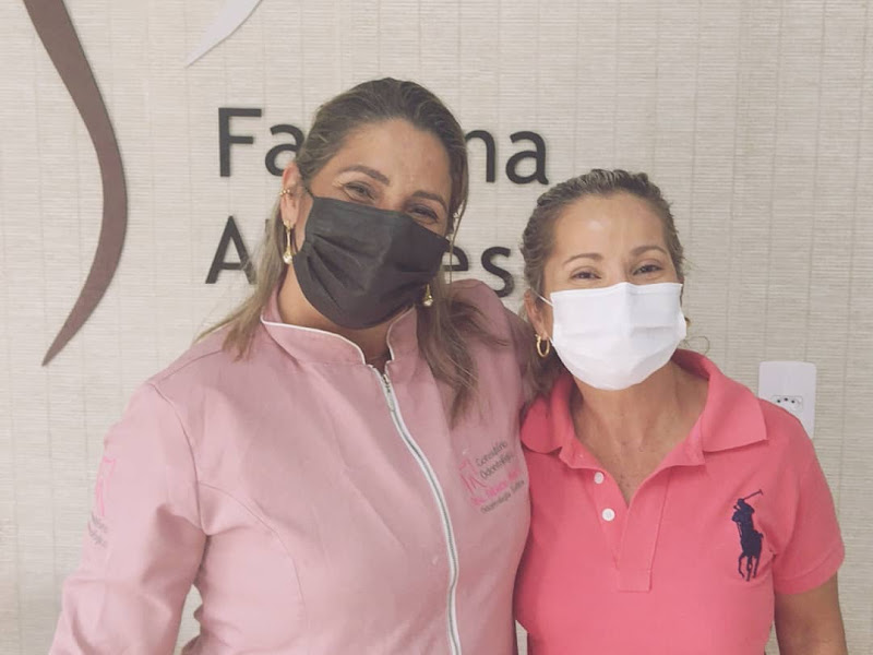 Foto de Dra. Fabiana Álvares -Odontologia e Bem Estar