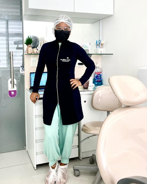 Foto 3 de Dra Fabiana Azevedo