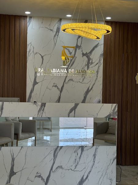 Foto 2 de Dra. Fabiana de Almeida - Bonita Clínica