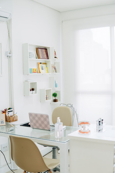 Foto 2 de Dra Fabiana Fini Adario - Dentista Santo André ABC - Alinhadores Sou Smile