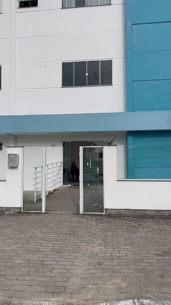 Foto 2 de Dra. Fabiane Kwiecinski