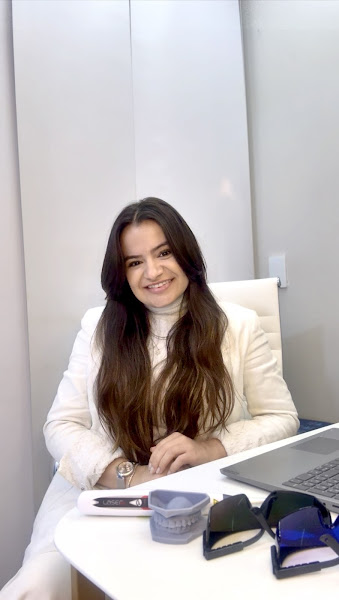 Foto 2 de Dra. Fabíola Lins