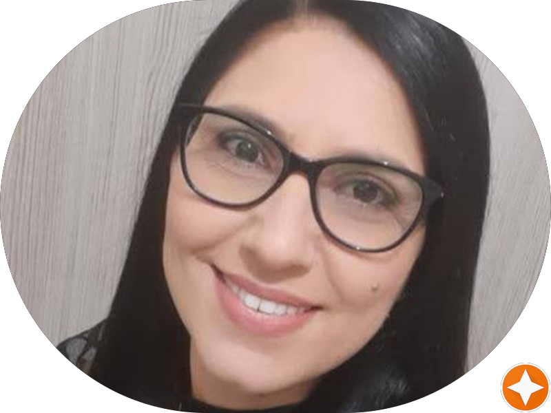 Foto 7 de Dra. Fabricia Stabile | Dentista em São José dos Campos |