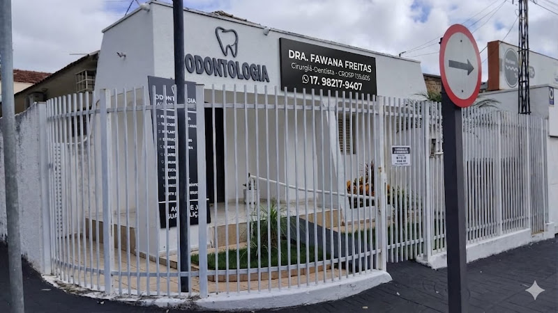 Foto 2 de Dra. Fawana Freitas - Dentista em São José do Rio Preto