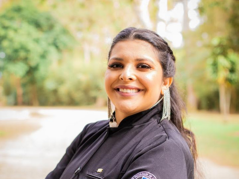 Foto de Dra. Fernanda Bertoni | Harmonização Orofacial | Dentista em São José dos Campos