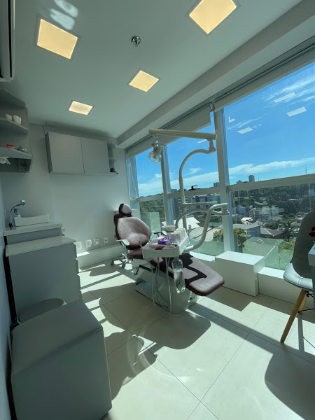 Foto 3 de Dra. Fernanda Boff | Dentista Caxias do Sul | Invisalign | Ortodontia | Escaneamento 3D