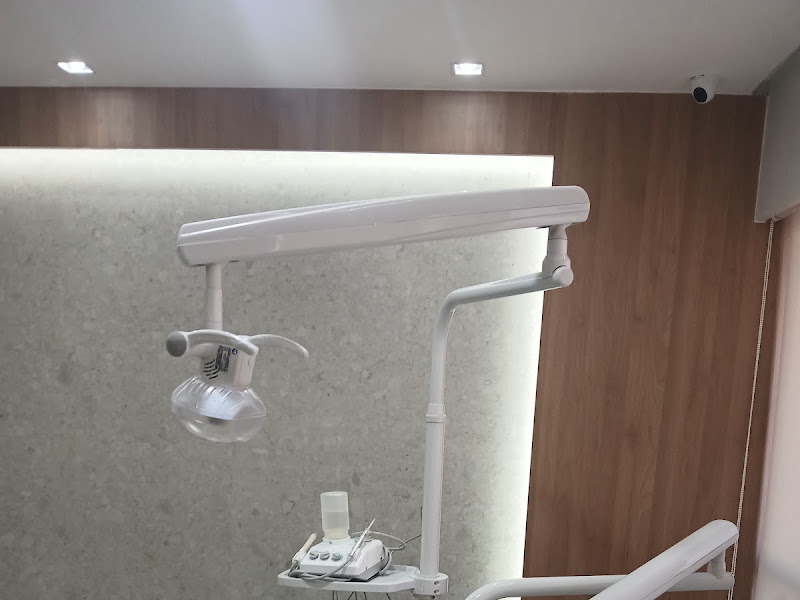 Foto 6 de Dra. Fernanda Cavalcante | Cirurgiã-Dentista em Maceió