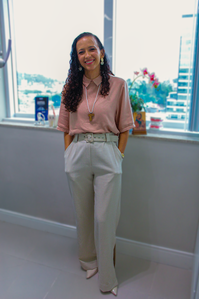 Foto 2 de Dra. Fernanda Cordeiro | Cirurgiã-Dentista e Periodontista