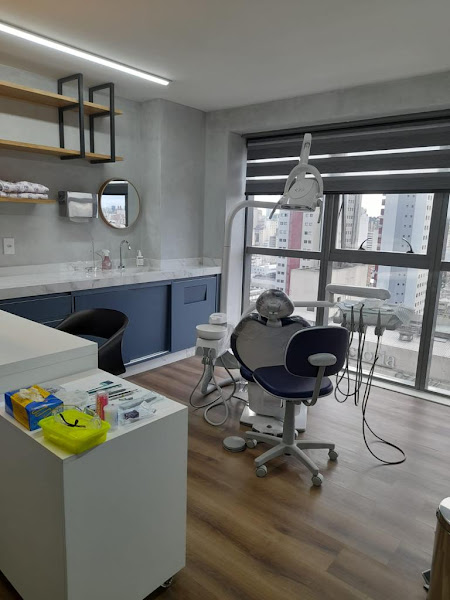 Foto 2 de Dra. Fernanda Figueiredo Odontologia Avançada