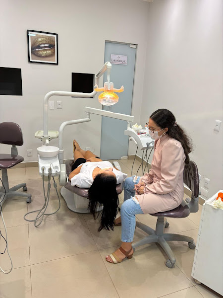 Foto 2 de Dra. Fernanda Labre Martins – Cirurgiã-Dentista