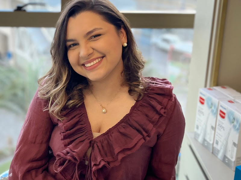 Foto de Dra Fernanda Lima - Endodontia (Tratamento de Canal)