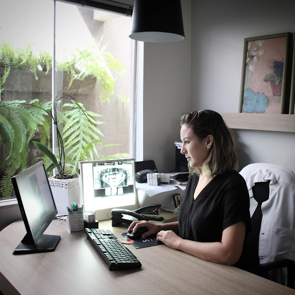 Foto 3 de Dra. Fernanda Liz