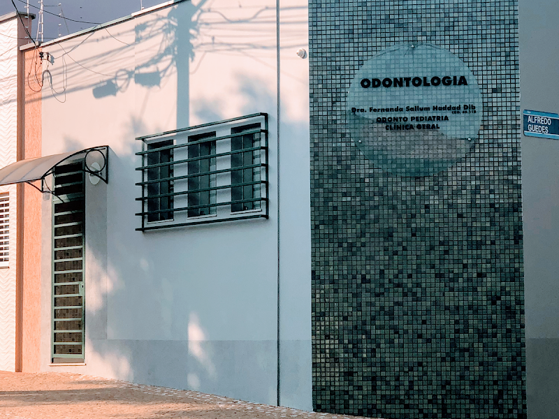 Foto 7 de Dra. Fernanda Montanha | Consultório odontológico Piracicaba - SP