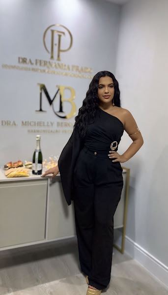 Foto 2 de Dra Fernanda Prado | harmonização orofacial