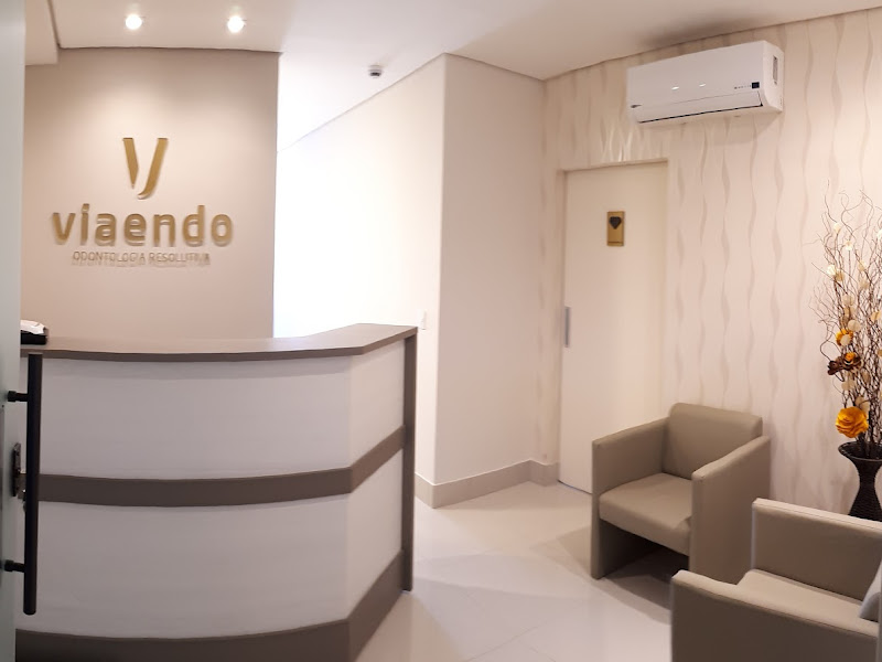 Foto 9 de Dra Fernanda Rubio - Facetas, Lentes e Harmonização Facial