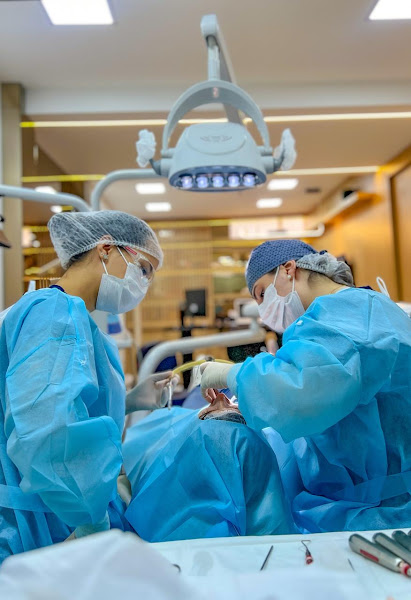 Foto 2 de Dra Fernanda Schimidt | Cirurgiã Bucomaxilofacial em Londrina