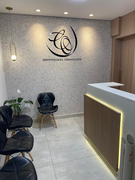 Foto 2 de Dra. Fernanda Tsuji Chiavegatti | Dentista - Ortodontista
