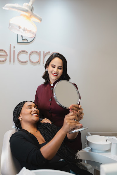 Foto 2 de Dra. Flavia Araújo | Dentista em Betim