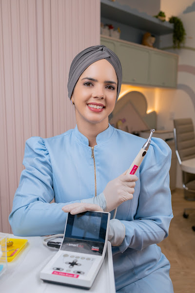 Foto 3 de Dra. Flávia Borges Odontopediatra e Endodontista