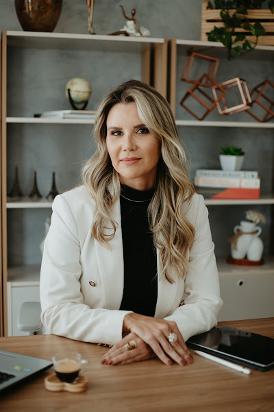 Foto 2 de Dra Flávia Duarte - Harmonização Facial