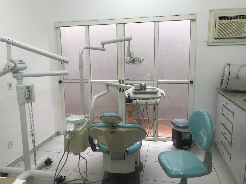 Foto 3 de Dra. Flávia Pires Odontologia