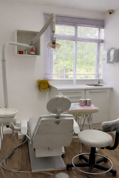 Foto 3 de Dra Flávia Prado - Clínica Geral e Ortodontia