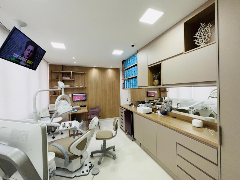 Foto 2 de Dra Flaviana Goulart | Invisalign Doctor | Ronco e Apneia do Sono| Consultório Odontológico