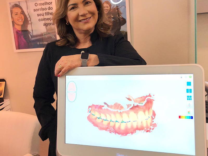 Foto de Dra Franciene Amorim Ortodontista Recife