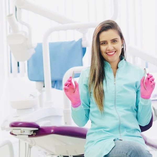 Foto 3 de Dra. Francine Leal