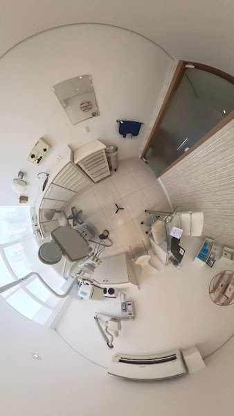 Foto 4 de Dra. Gabriela Almeida CONSULTÓRIO ODONTOLÓGICO / HARMONIZAÇÃO FACIAL na Bela Vista