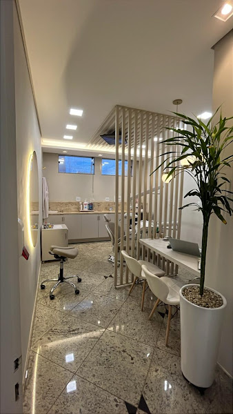 Foto de Dra. Gabriela Alonso | Especialista em Implantes e Reabilitação Oral