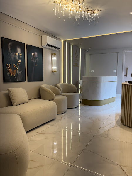 Foto 3 de Dra. Gabriela Baldessim - implantes I lentes em resina em Piracicaba | CROSP 130285