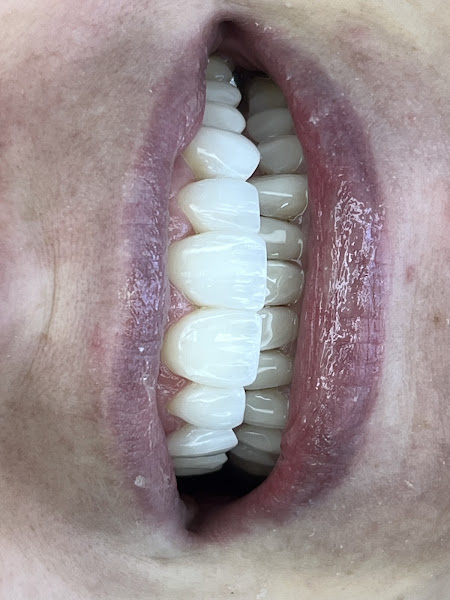 Foto 2 de Dra Gabriela Cunha - Dentista