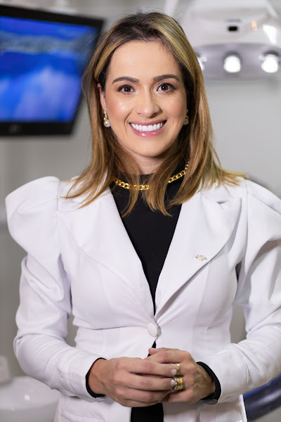 Foto 2 de Dra. Gabriela Dantas Cirurgiã Dentista
