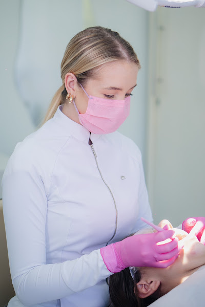 Foto 2 de Dra Gabriela Juchem - Dentista em Sinop-MT