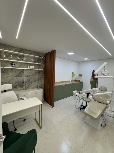 Foto 2 de Dra Gabriela Lopes - Odontologia & Estética