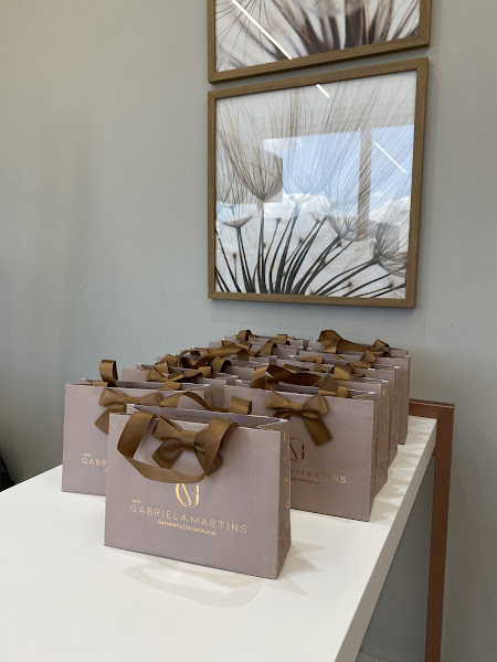 Foto 3 de Dra. Gabriela Martins Harmonização Facial - Lipo de Papada - Ipatinga