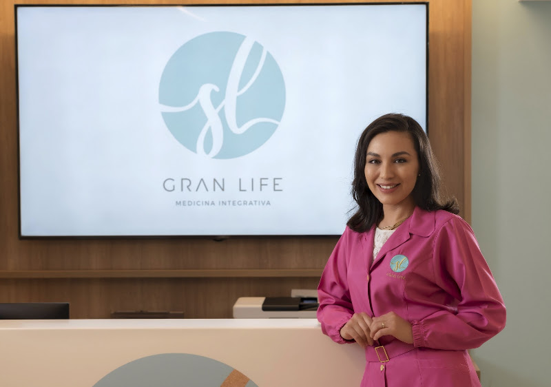 Foto de Dra. Gabriela Roitberg | Clínica Gran Life | Ginecologista e Obstetra | Granja Viana e Cotia