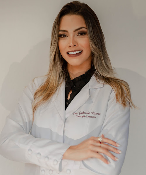 Foto 2 de Dra. Gabriela Vitoria - Harmonização orofacial e dentista - odontologia estética e saúde